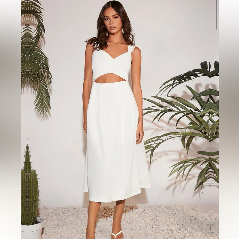 Sweetheart neck cutout cami dress - like new! White, size Large (8/10)